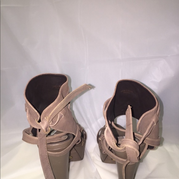 Vera Wang Lavender Abby Buckskin Leather Platform Sandals - Picture 6 of 7